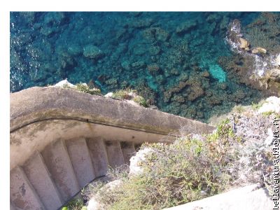 L'escalier du Roy D'Aragon en vue de plongée...à pic!!!